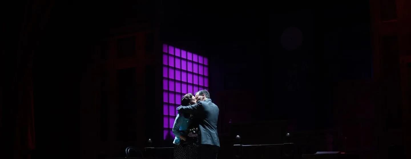 Egy csók és más semmi